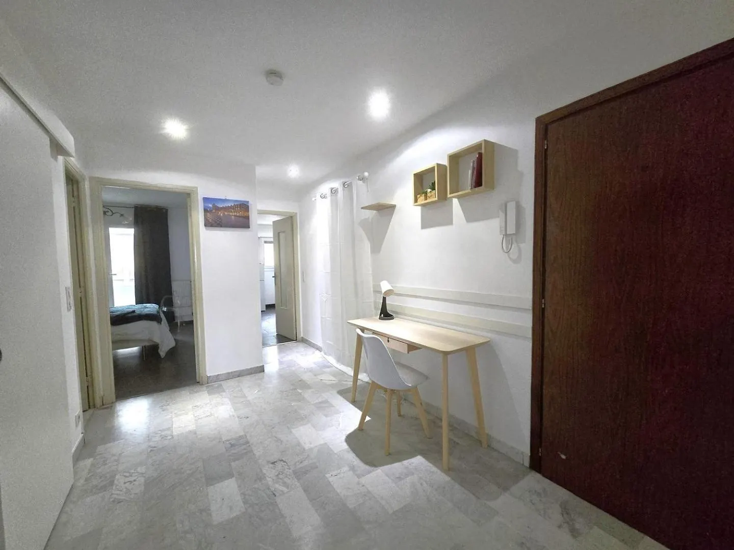 Large T2 50M From The Beaches Nicea Apartament
